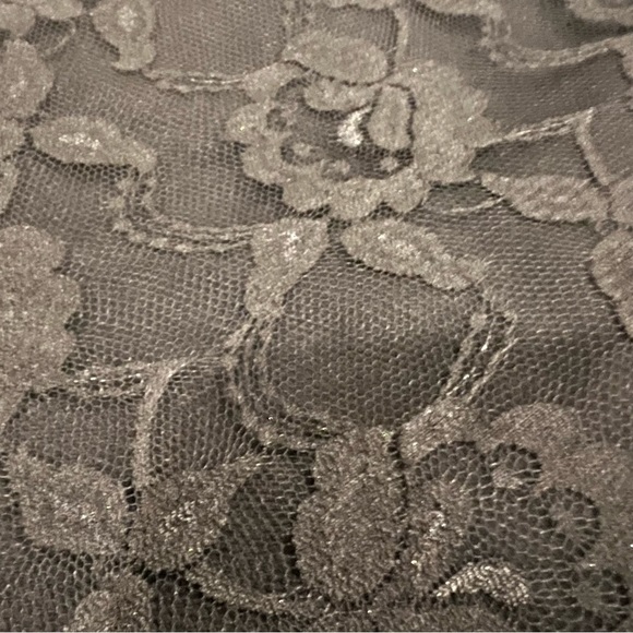 Biarritz by Lisa L. Size small vintage black high waisted lace zip up skirt - Picture 4 of 5